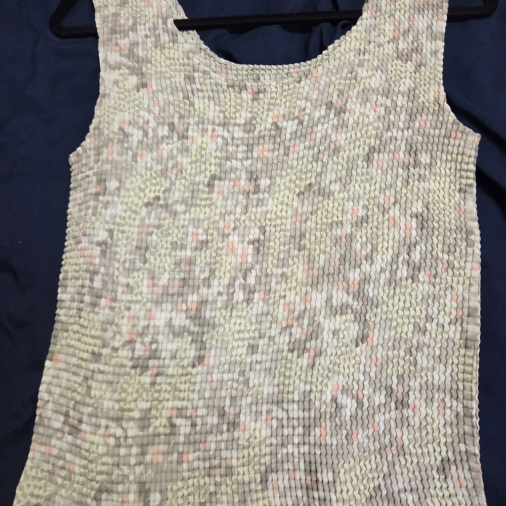 Textured Multicolor Sleeveless Top